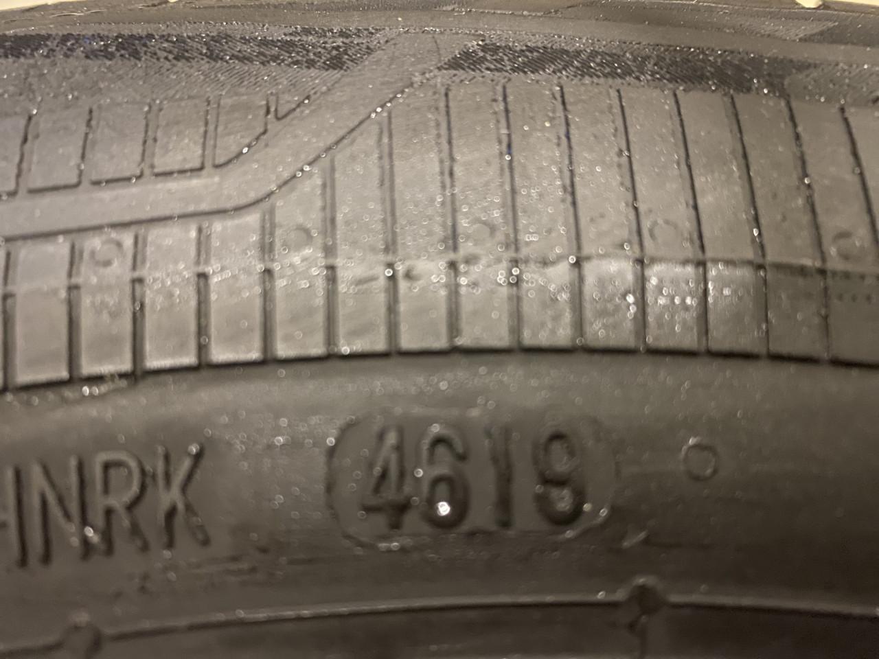 Velgen met banden Renault master 225 65 16