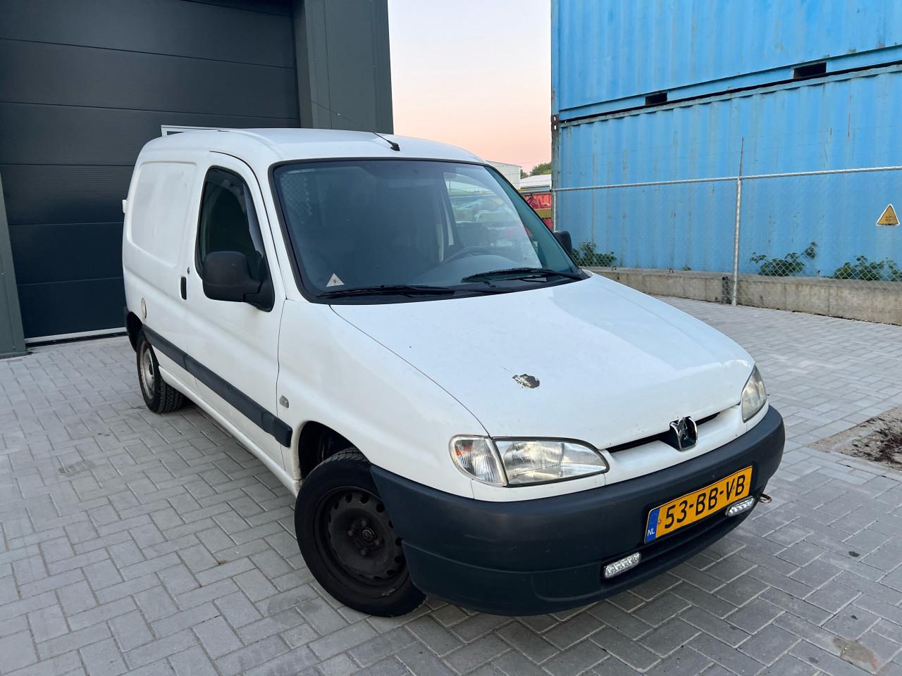 Peugeot Partner 170C 1.9d 168.855KM