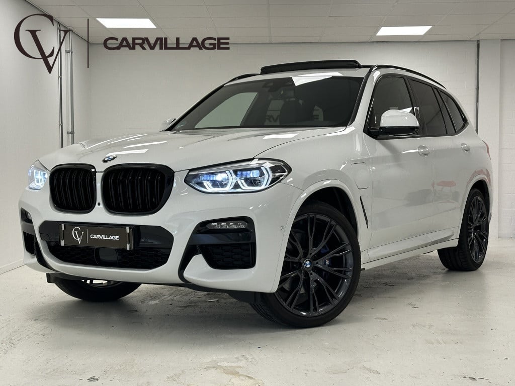 BMW X3 xdrive30e m-sport | adaptief cc. | panoramadak | 21'' |