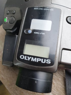 Goed werkende Olympus AZ-4 Zoom Vintage 35mm Film Camera...