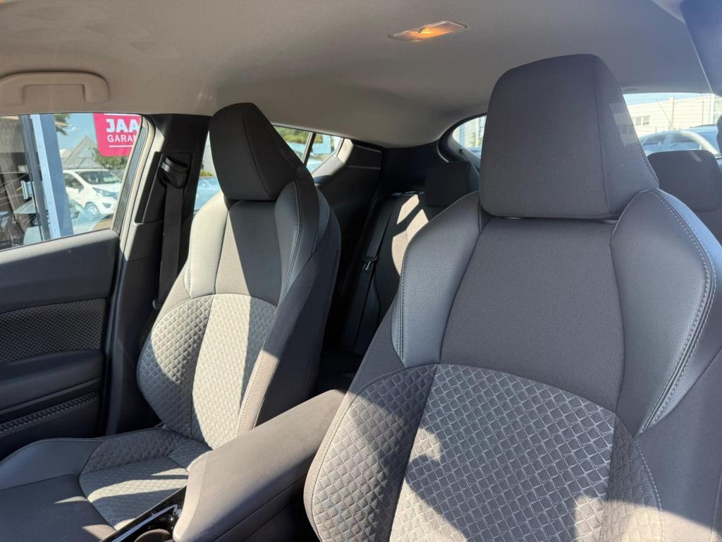 Toyota C-hr 1.8 hybrid dynamic