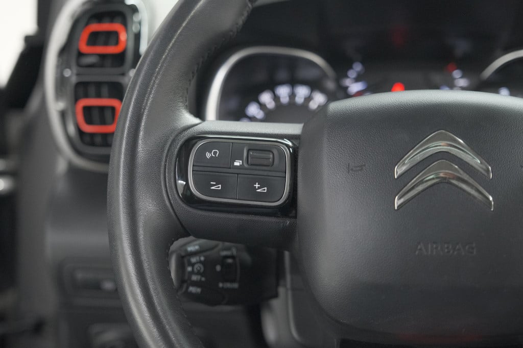 Citroen C3 Aircross puretech 130 eat6 s&s shine | trekhaak | camera | panor