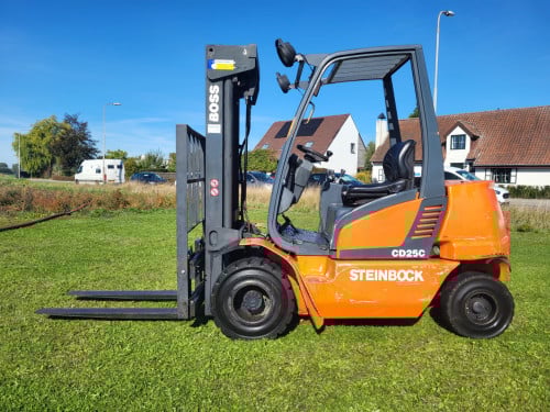 Heftruck steinbock 2.5 ton diesel