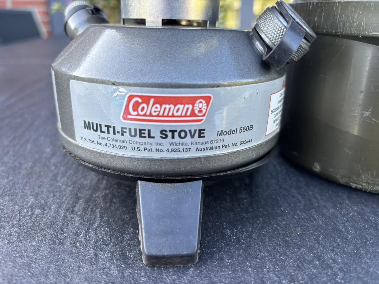 Coleman Stove 550B kooktoestel, multi fuel brander incl. case.
