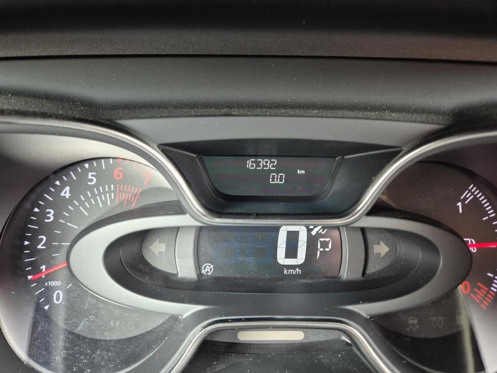 Renault Captur 1.3 tce 150 edc automaat version s camera, alcantara int., s