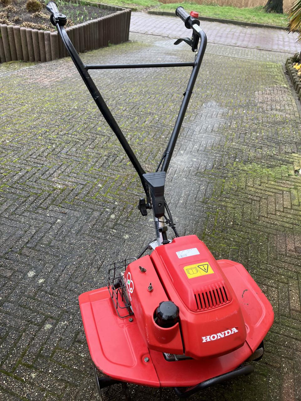 TE KOOP HONDA F210 TUINFREES.
