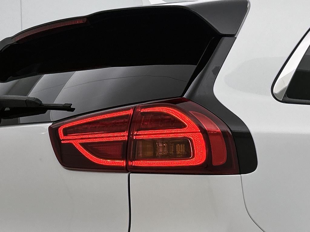 Kia Niro 1.6 gdi hybrid executiveline | leder | stoelkoeling/verwarming | c