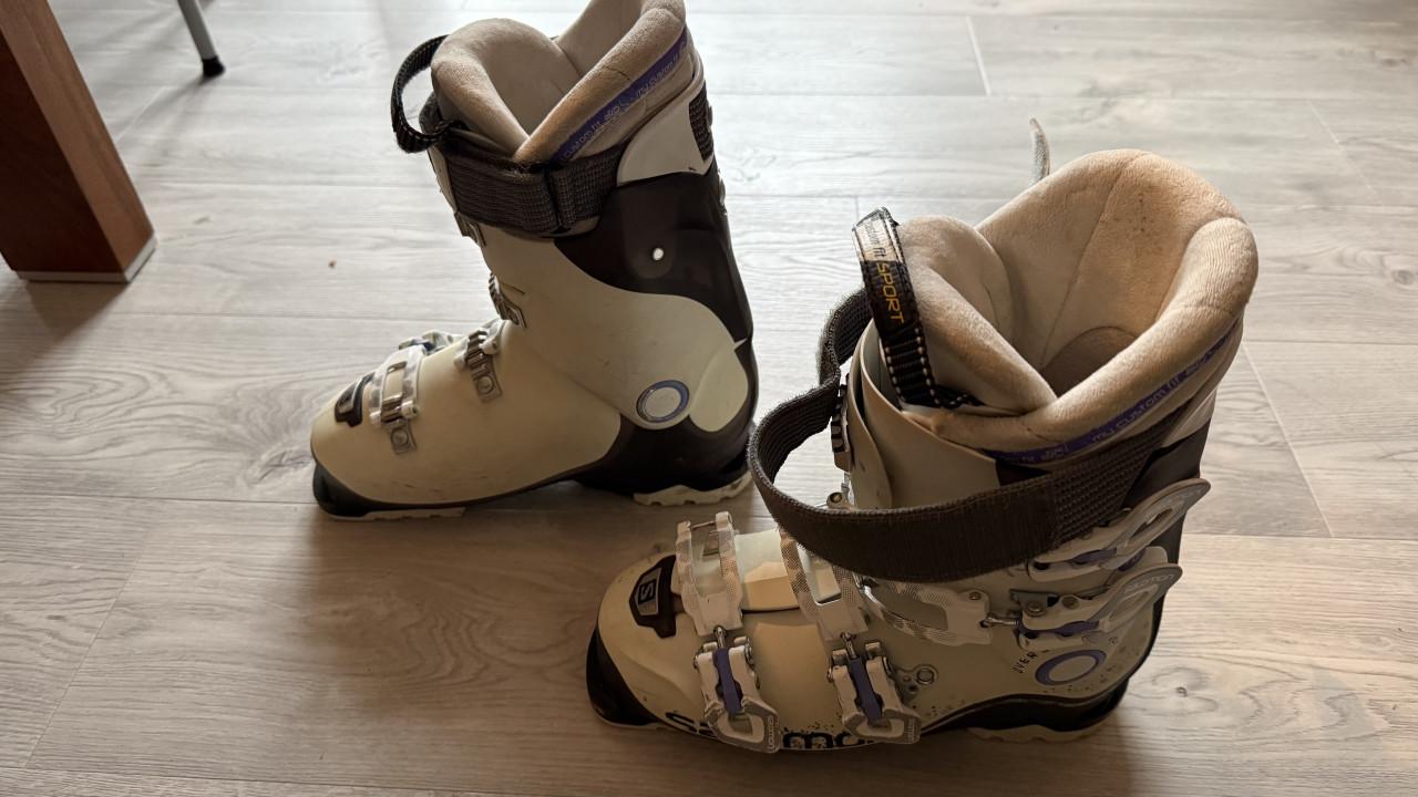 Skischoenen ( dames) Salamon maat 39