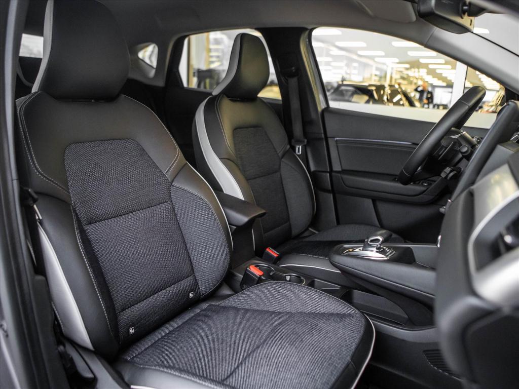 Renault Captur tce 140 intens | automaat | stoel verwarming |apple carplay 