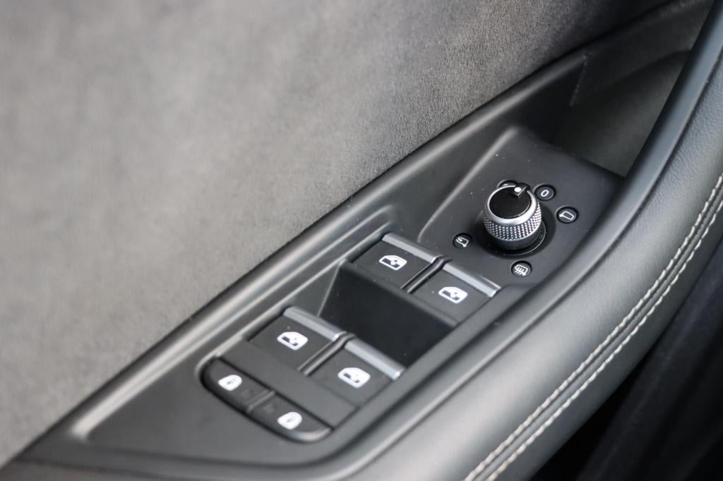 Audi A5 sportback 35 tfsi s edition competition 150pk | camera | stoelverwa