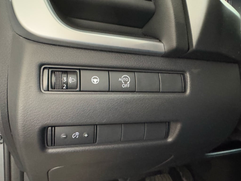 Nissan Qashqai 1.3 mhev xtronic n-connecta