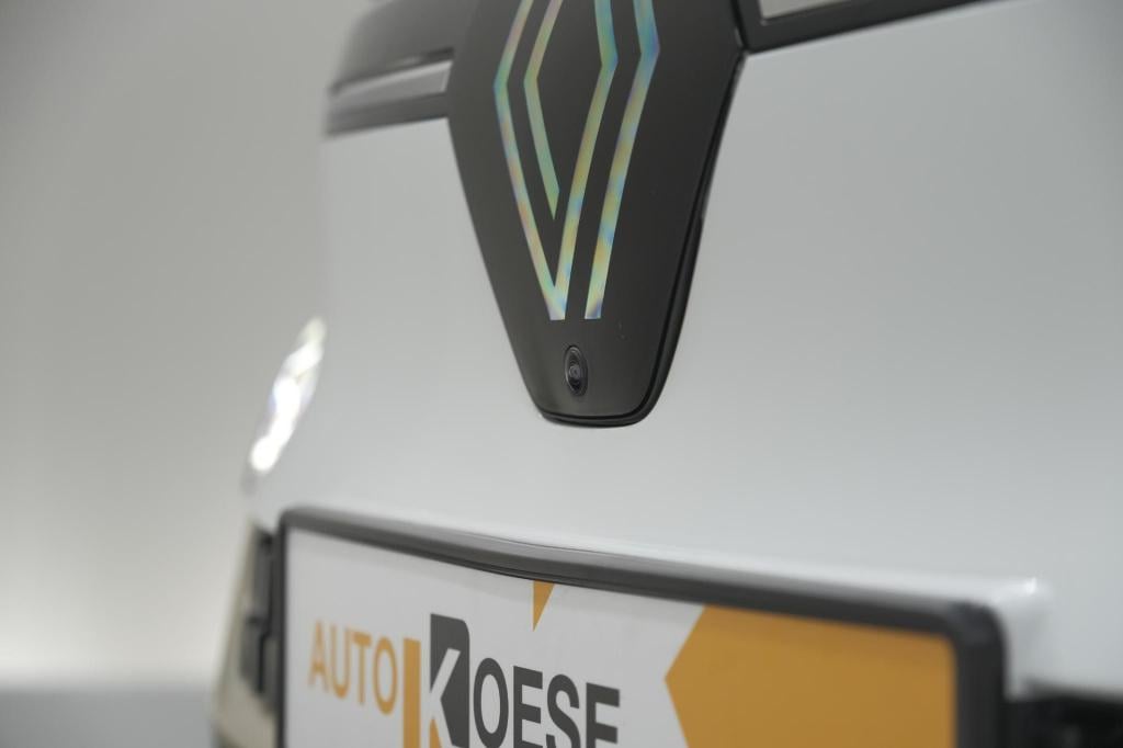 Renault Megane E-tech ev60 optimum charge iconic | 360 camera | harman kard