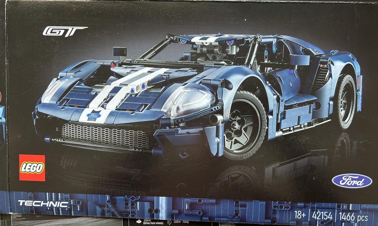 Lego Icons 42154 - Ford GT
