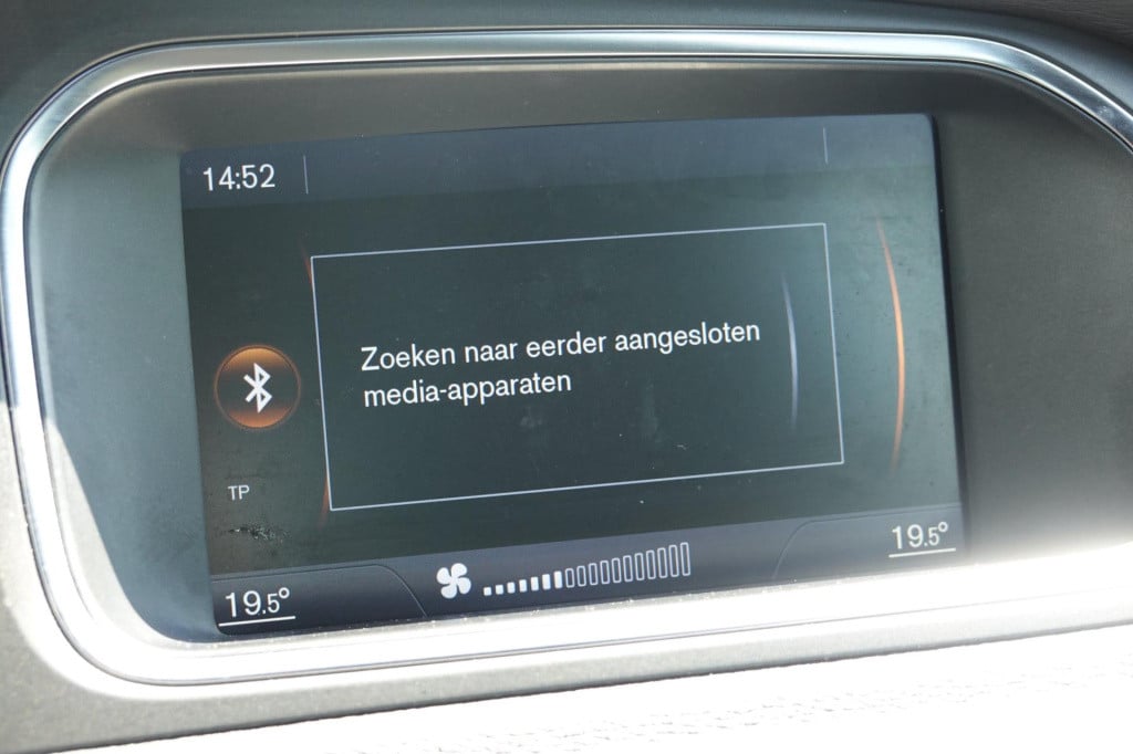 Volvo V40 1.6 t3 r-design