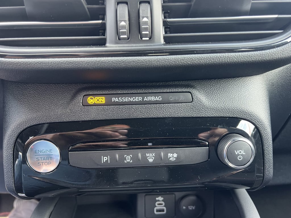 Ford Kuga 2.5 plug in hybrid 243pk e-cvt st-line