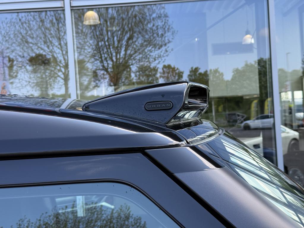 Land Rover Defender 5.0 p525 110 v8 urban | commercial | full option | mill