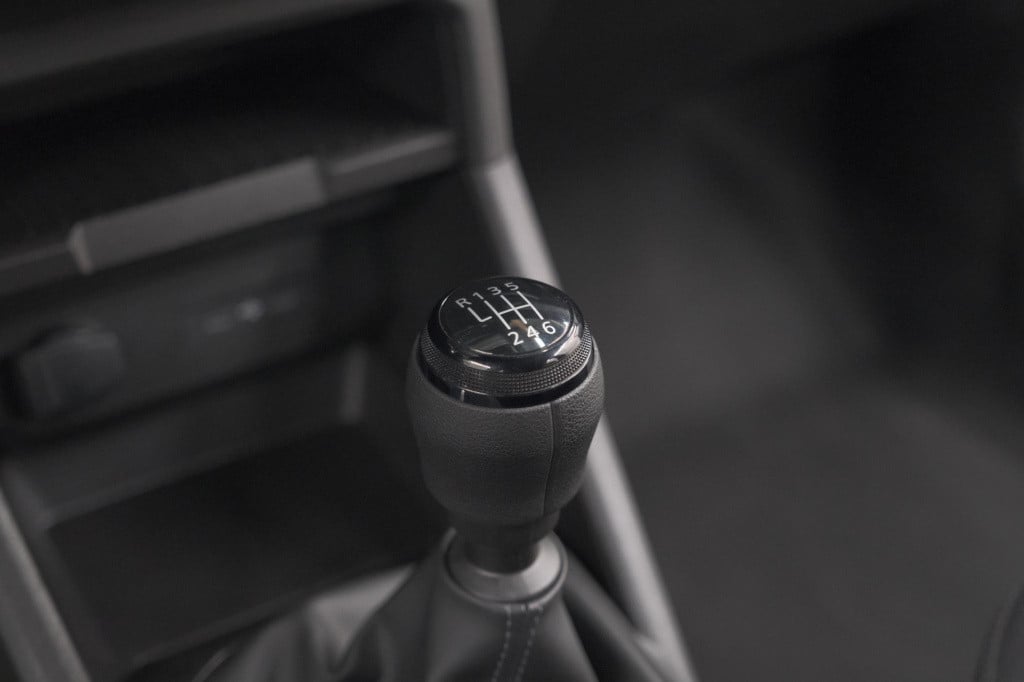 Dacia Duster mild hybrid 130 expression | camera | stoelverwarming | apple 