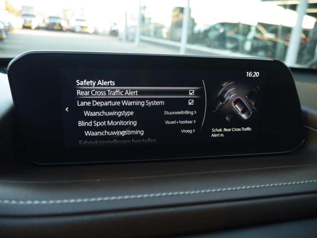 Mazda Cx-30 2.0 e-skyactiv-x m hybrid luxury 186 pk|automaat|trekhaak|rijkl