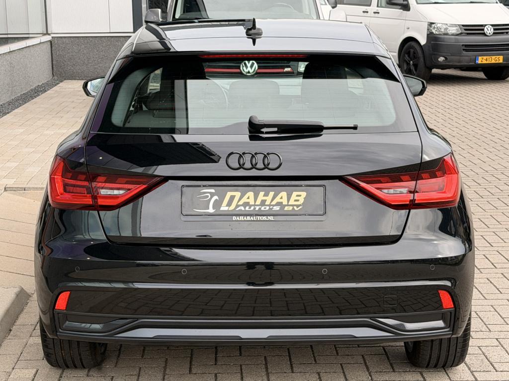 Audi A1 Sportback 25 tfsi pro line | apple carplay | lane assist | 18 inch 