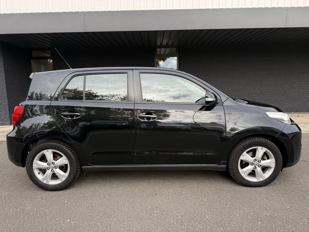 Toyota Urban Cruiser 1.3 vvt-i aspiration