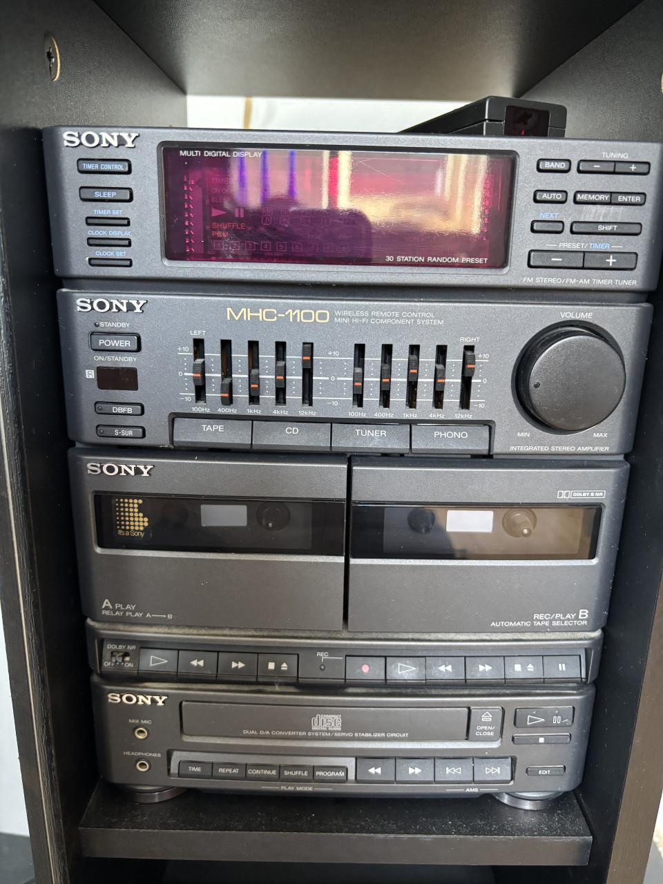 Stereo met kast