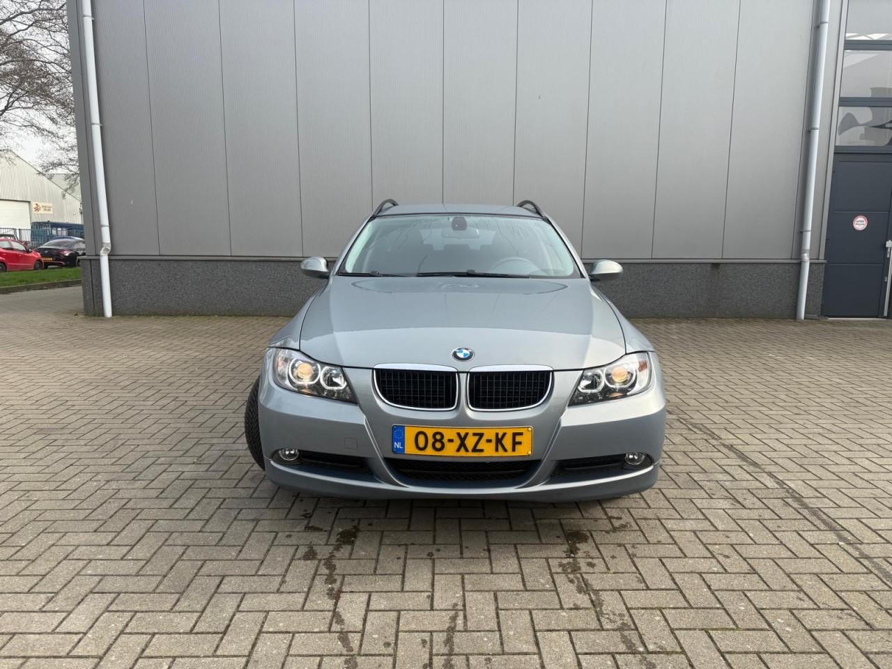 BMW 3-serie Touring 318i Executive
