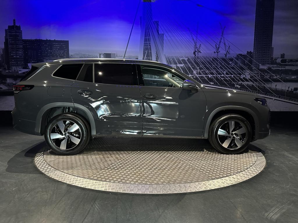 Volkswagen Tayron 1.5 ehybrid life edition *acc*camera*led*appconnect*