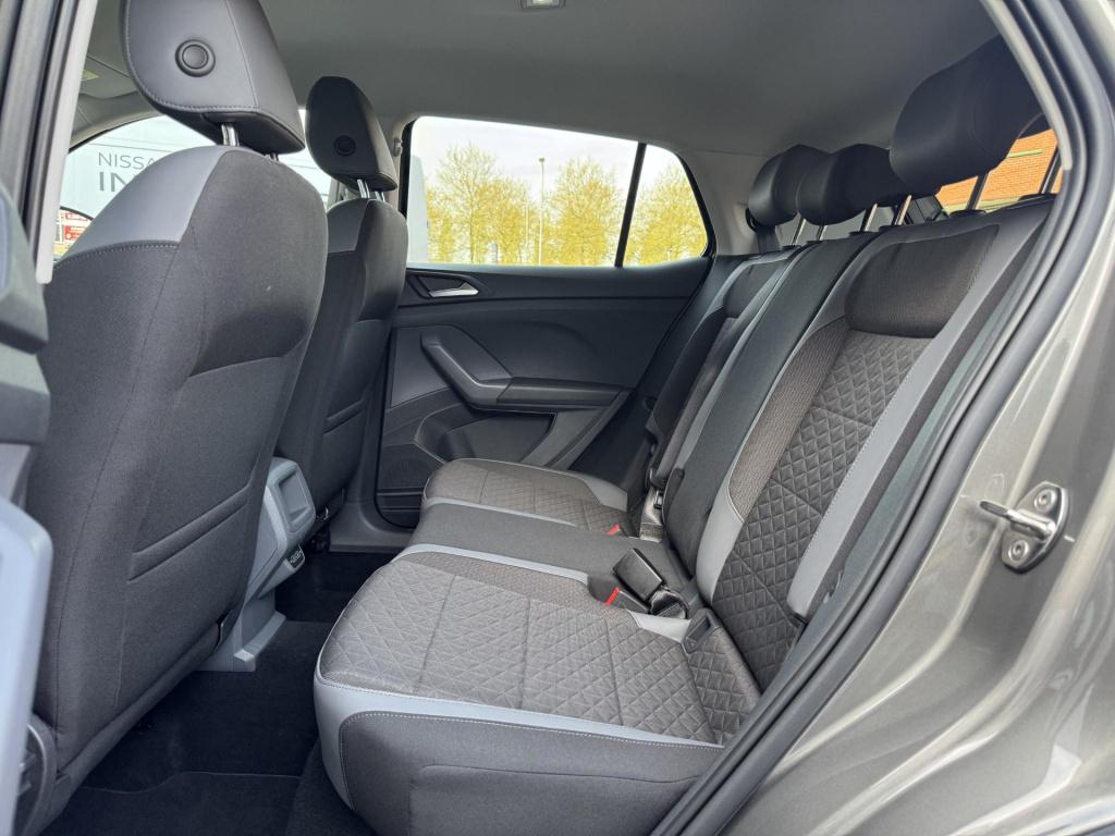 Volkswagen T-cross 1.0 tsi style automaat nl-auto inc. trekhaak afneembaar!