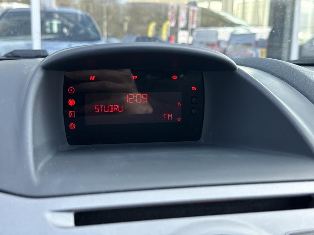 Ford Fiesta 1.25 limited | airco | stoelverw. | sportvelgen