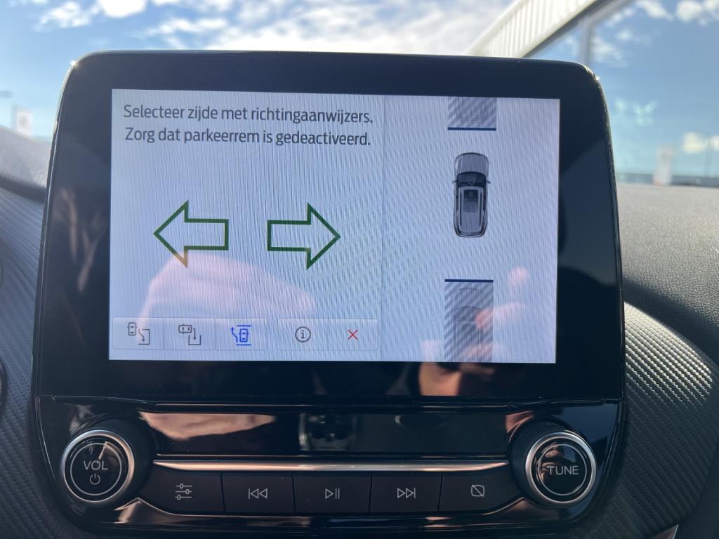 Ford Puma 1.0i ecoboost hybrid 125pk st-line x , adaptive cc , winterpack