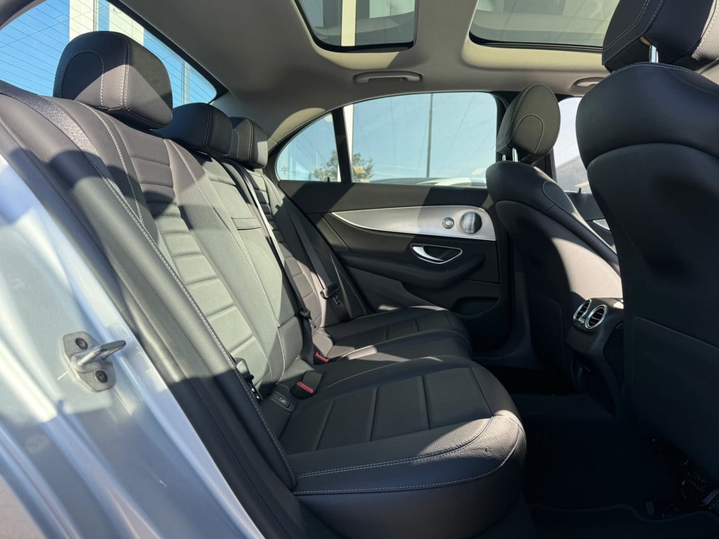 Mercedes-Benz E-Klasse 200 premium plus