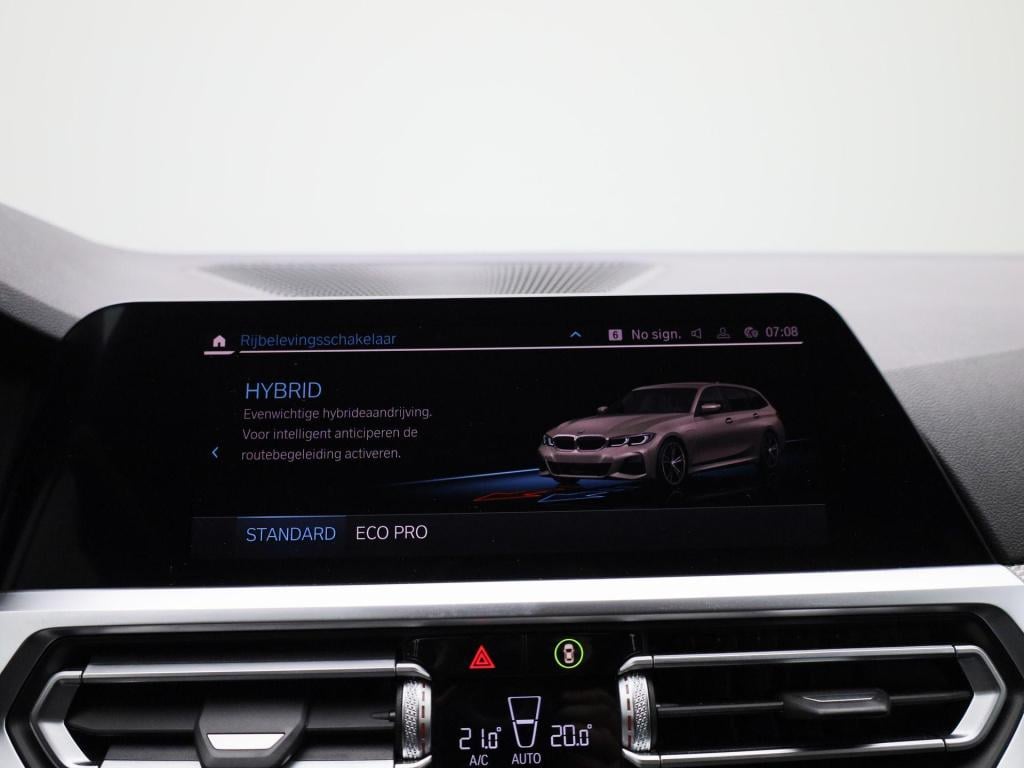 BMW 3-serie touring 330e high executive | m-sport | automaat | lmv | naviga