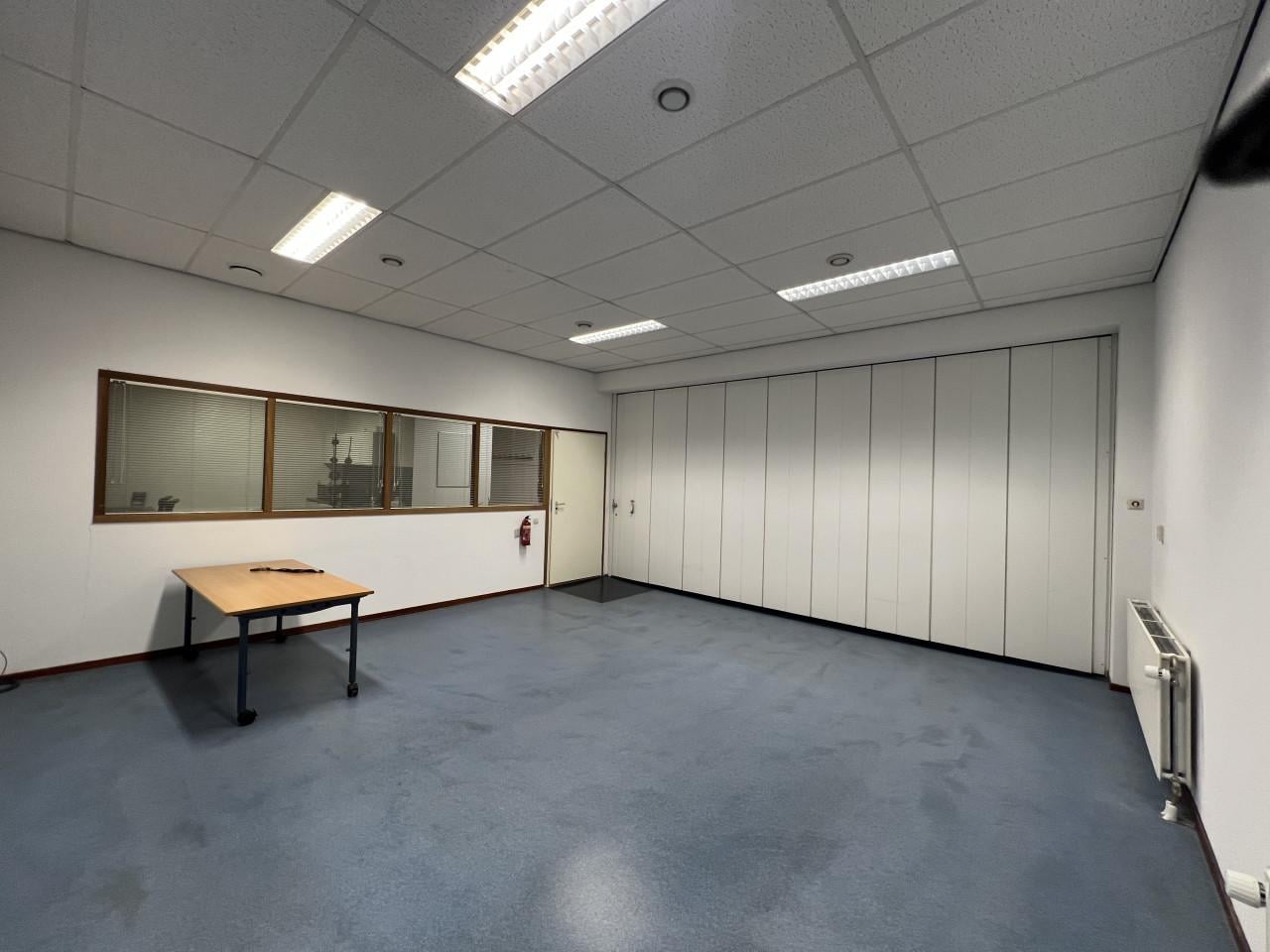 Te huur kantoor/bedrijfsruimte van 35m2 in Goes in Bedrijvencentrum Nivo