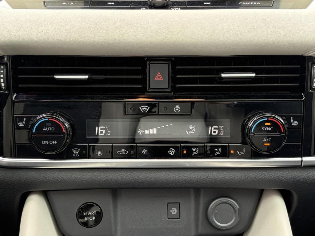 Nissan Qashqai 1.5 e-power tekna uniek interieur!