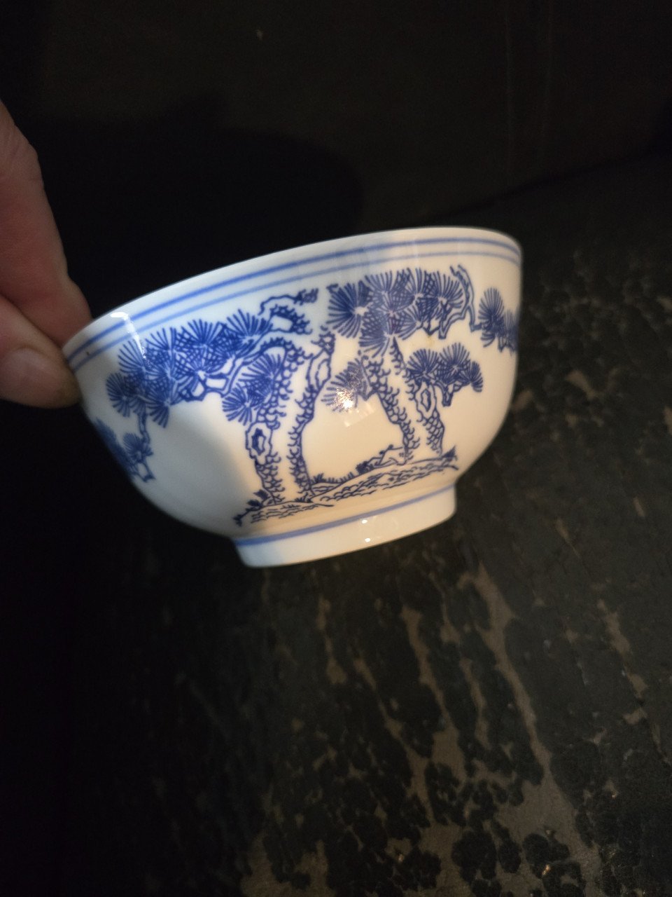Set van 7 rijstkommen. 6 x 11.5 cm 1 x 9.5 cm doorsnee.