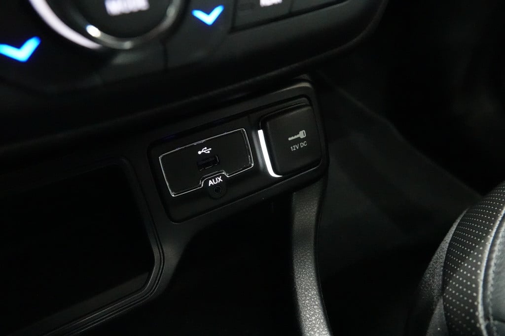 Jeep Renegade 1.0t | cruise | camera | led |