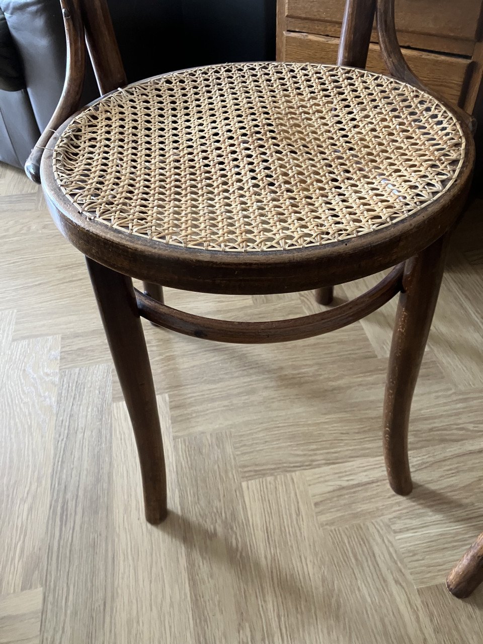 Thornet stoel met gevlochten zitting 2x