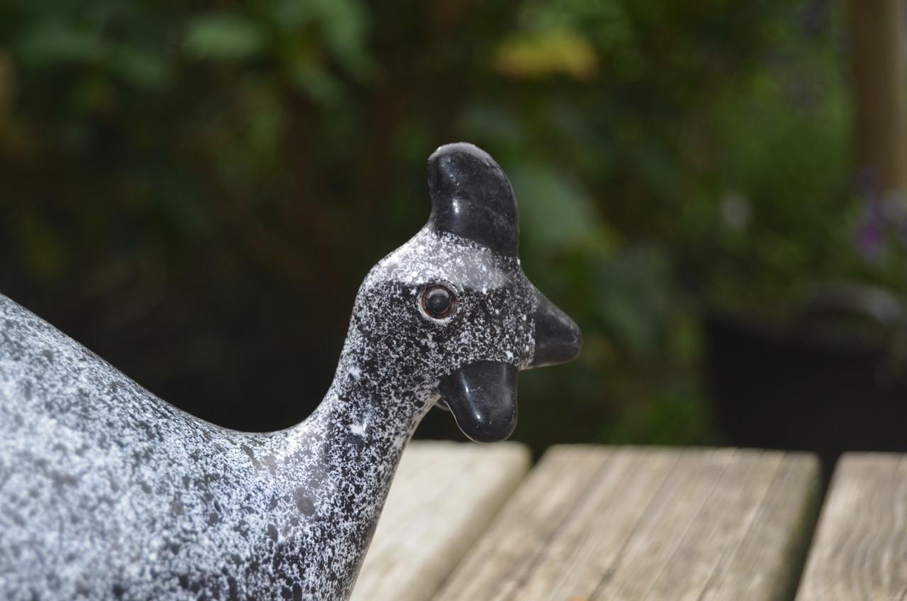 2 Keramieke Parelhoenders Portugees