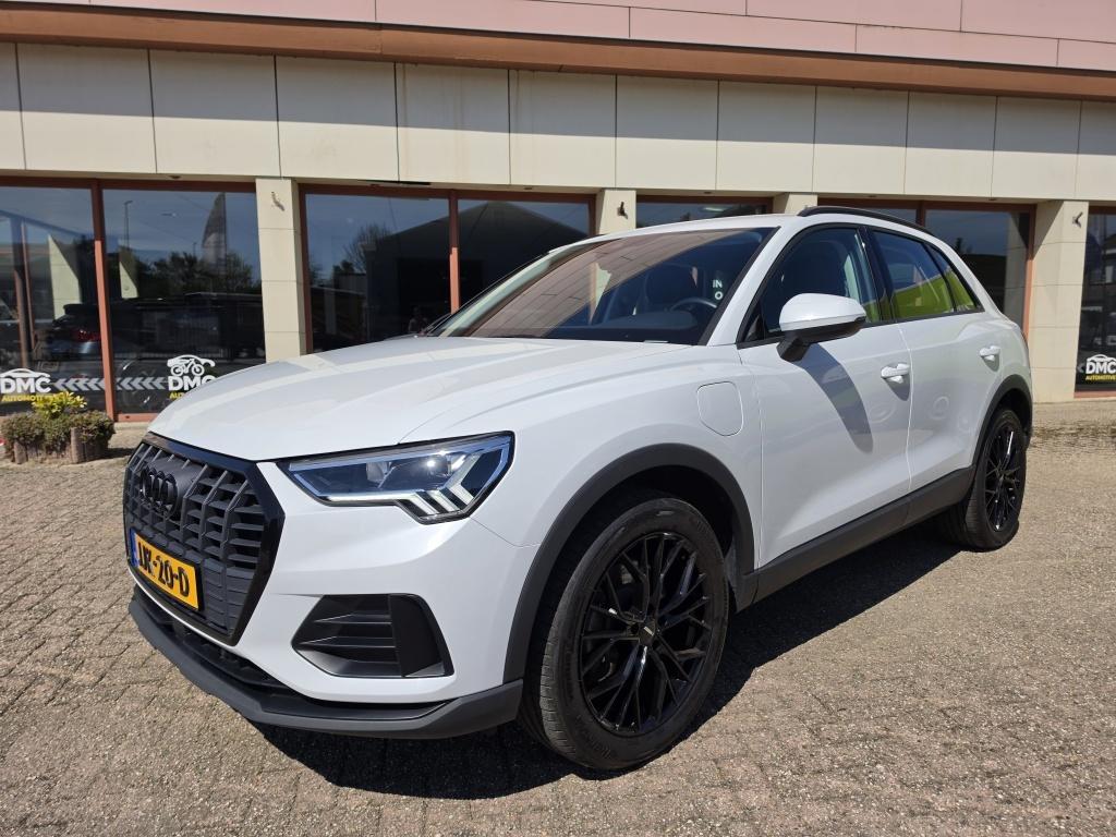 Audi Q3 45 tfsie phev attitude plus 245pk 2022 | automaat | led | dealer