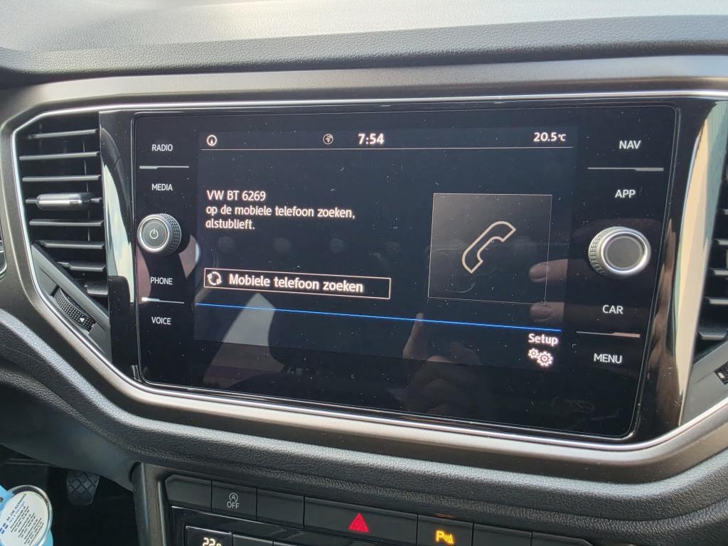 Volkswagen T-roc 1.0 tsi style | adaptieve cruise control | parkeersensoren