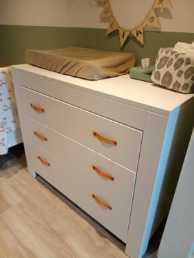 Commode en wandplank