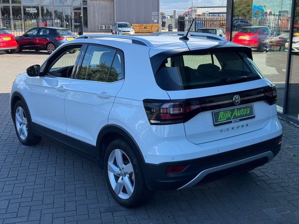 Volkswagen T-cross 1.0 tsi style * virtual cockpit * stoelverwarming * clim