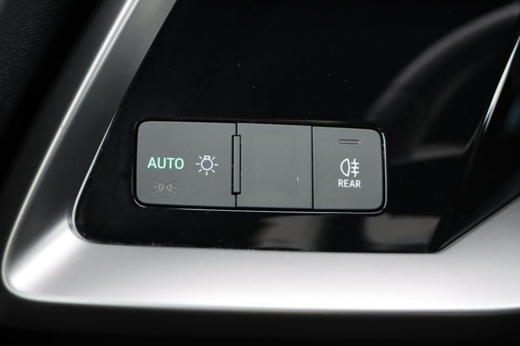 Audi A3 limousine 35 tfsi s edition 150pk s tronic