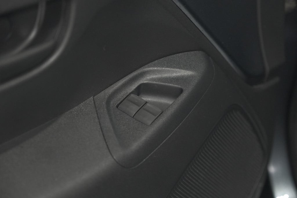 Peugeot 108 1.0 e-vti blue lion | airco | bluetooth | elektrische ramen | 5