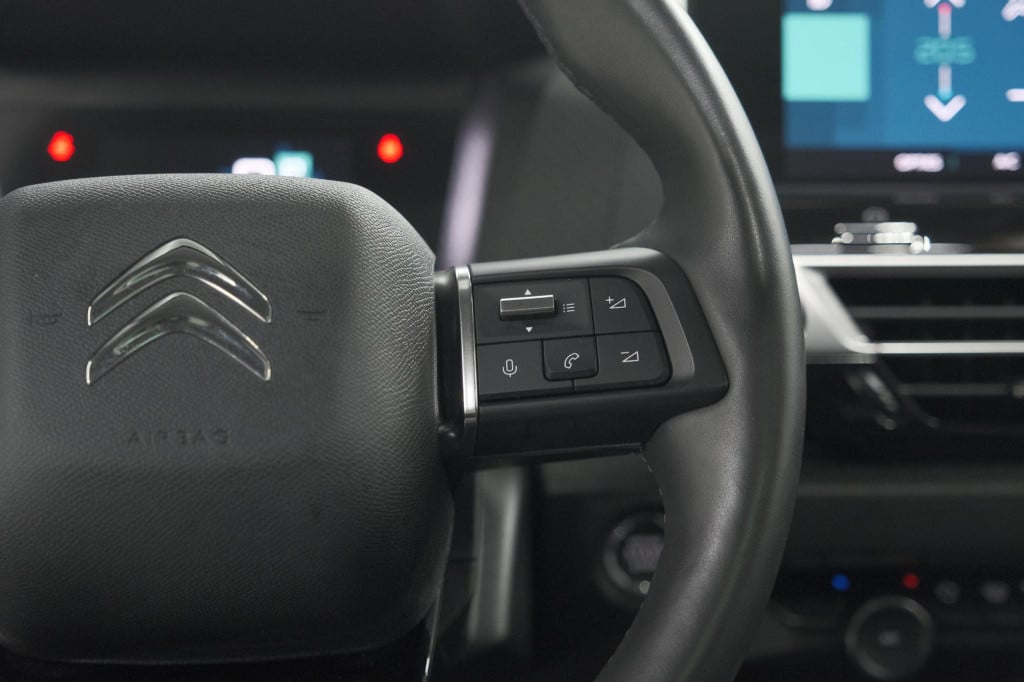 Citroen Ë-c4 shine 50 kwh | elektrisch panoramadak | camera | adaptieve cru