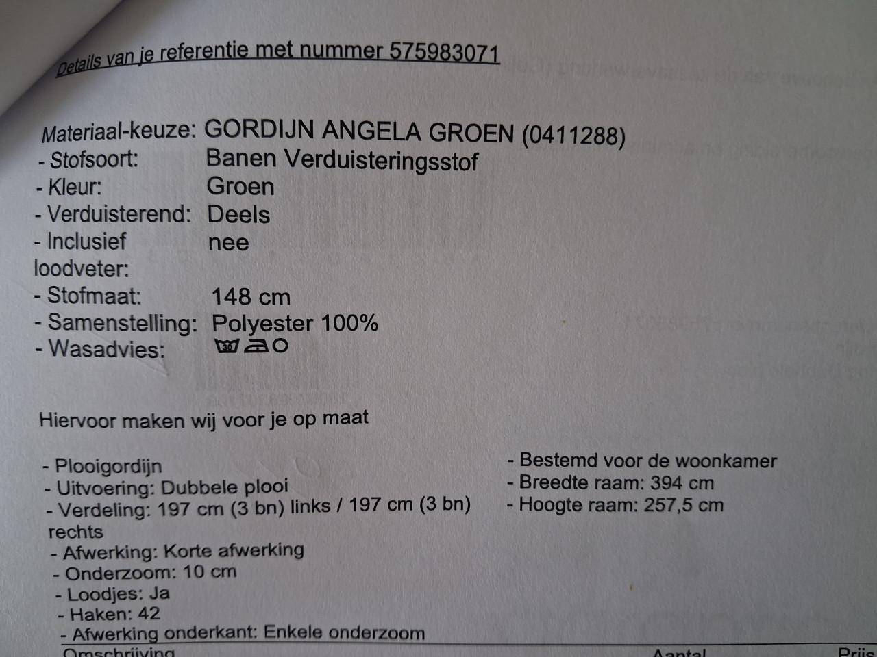 Verduisterende donkergroene gordijnen