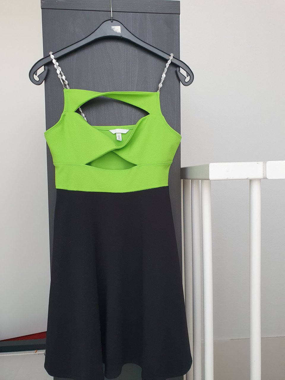 Te koop kleding maat 38-40 tussen 5 en 15 euro