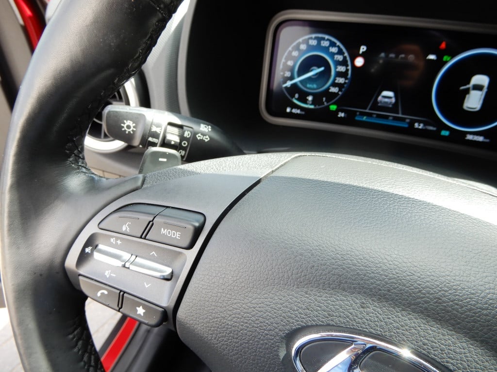 Hyundai Kona 1.6 gdi hev premium | 1e eig. | nl auto |