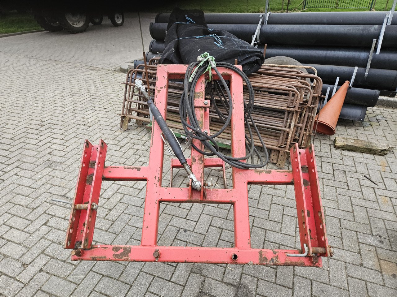 Wifo stro/hooiklem