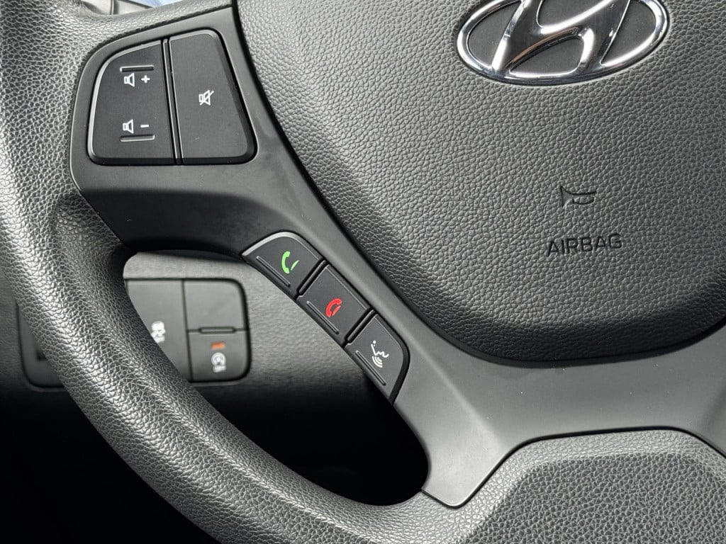 Hyundai I 10 1.0i i-motion comfort plus | climate control | radio-cd/mp3 sp